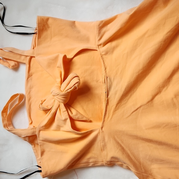 Women's Junior Size Large, Open Sexy, Peekaboo Back Summer Dress - Picture 5 of 5